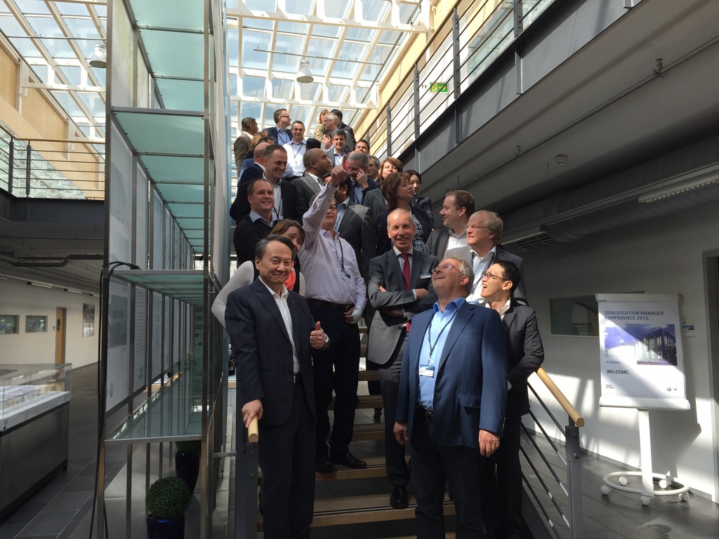 독일 BMW Training Center - Training Manager들과 단체사진